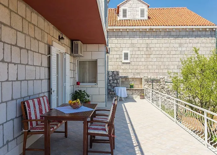 Romantic Marko For 2 With Pool And Grill